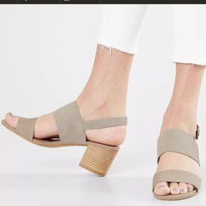 TOMS Women's Tan Suede/Canvas Poppy Sandals